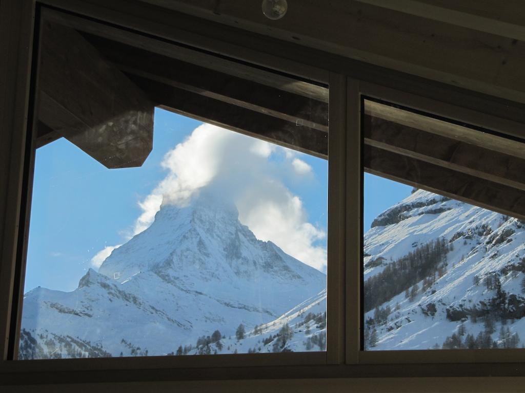 Hörnligrat Apartments Zermatt Zimmer foto